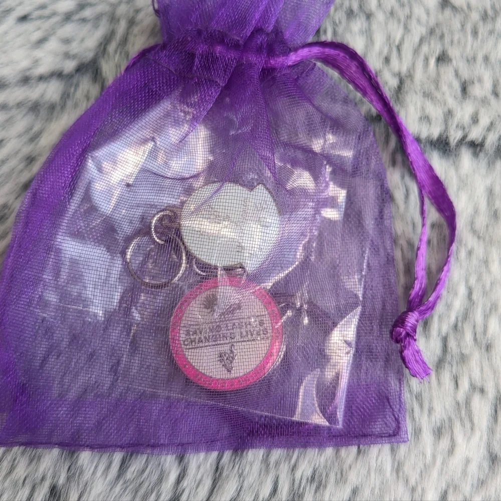 Younique‎ Sample Bundle Face Masks & Eye Shadow